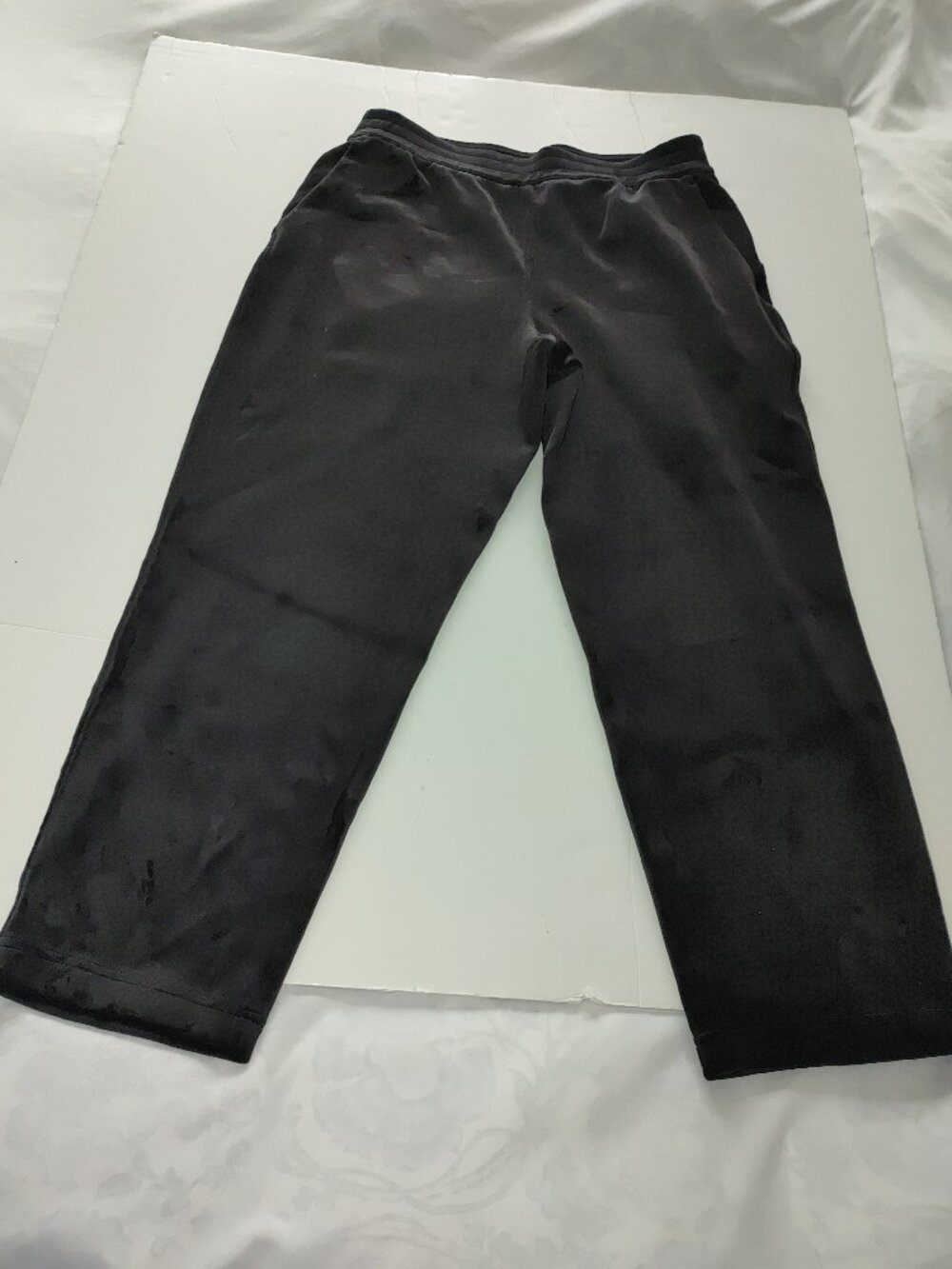 LULULEMON Woman's High Rise Athletic Pants Size L NWOT
